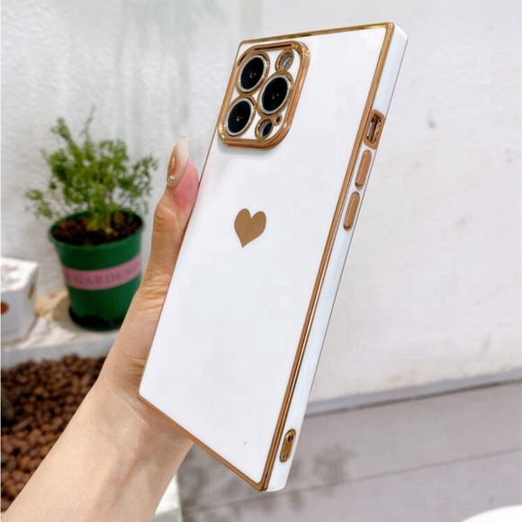 NEW iPhone 15 Pro Case in White - Picture 3 of 7